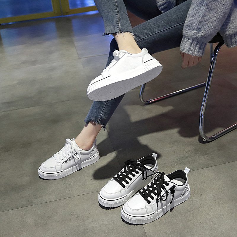 2021 spring new white shoes female students running board shoes lace-up flat-bottom breathable casual shoes women